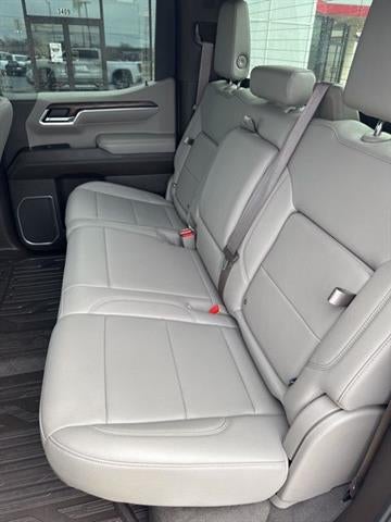 2023 GMC Sierra 1500 — detail view